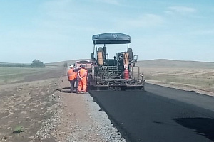 Завершена укладка асфальта на автодороге Аскарово-Альмухаметово-Сибай протяженностью 6 км