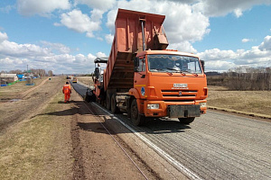 Ведутся ремонтные работы на автодороге Киргиз Мияки- татер-Арсланово-Стерлибашево