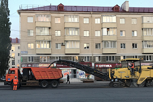 В Уфе  АО «Башкиравтодор» ведет работу по фрезерованию в ночное время