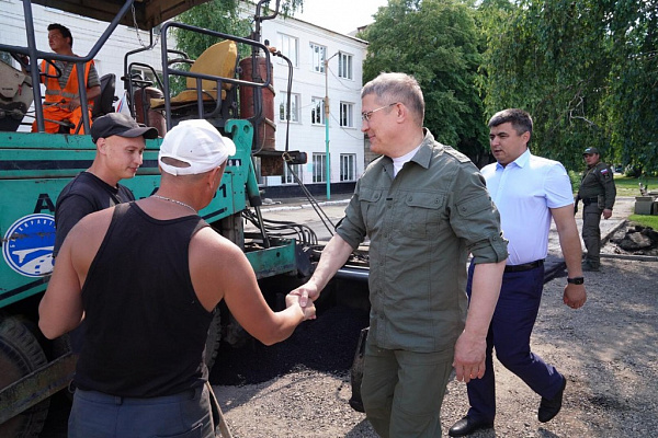 В ЛНР запустили асфальтобетонный завод «Башкиравтодора»